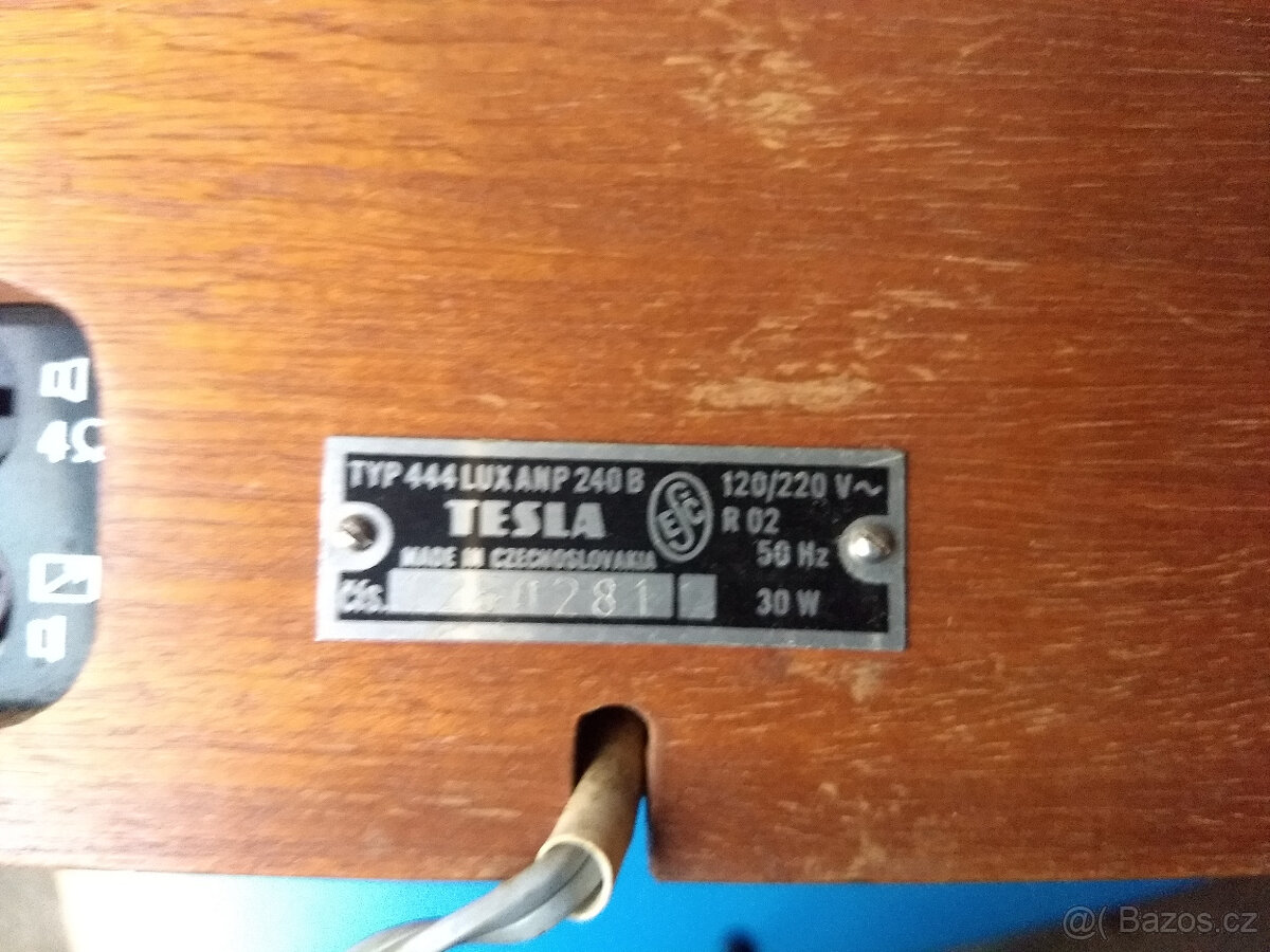 starý magnetofon - Tesla B444 - LUX - 2