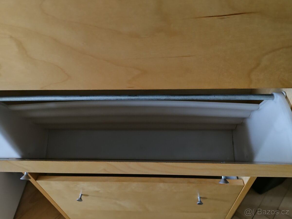 Výklopný botník ikea - 2