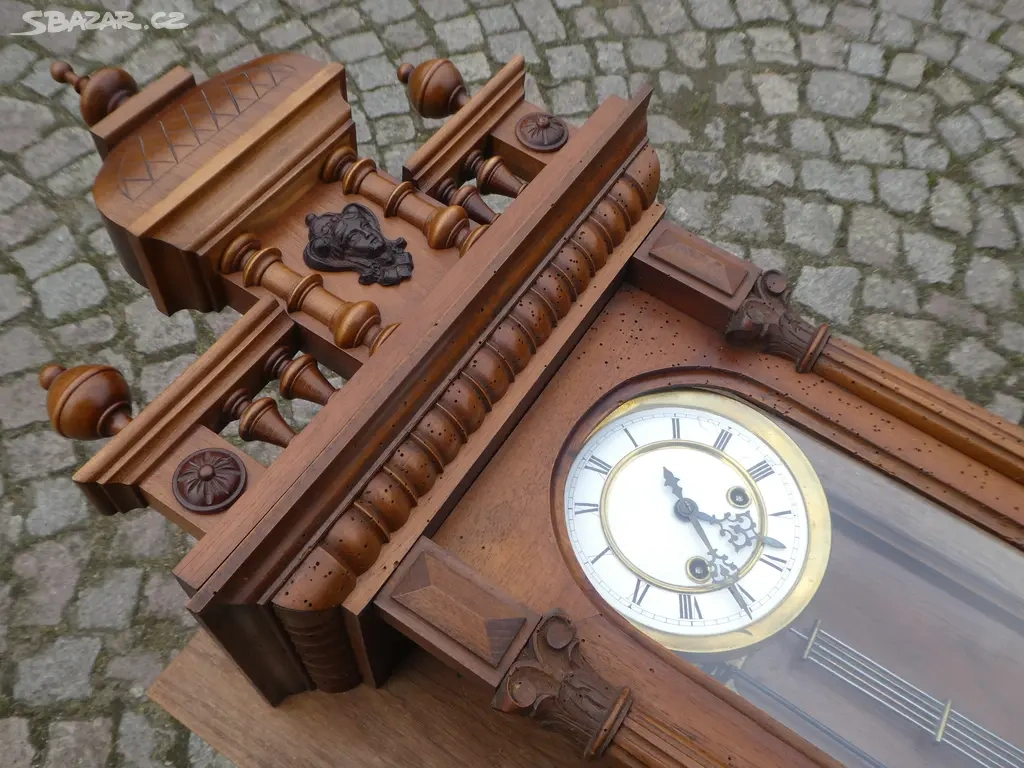 Staré hodiny Gustav Becker - 2