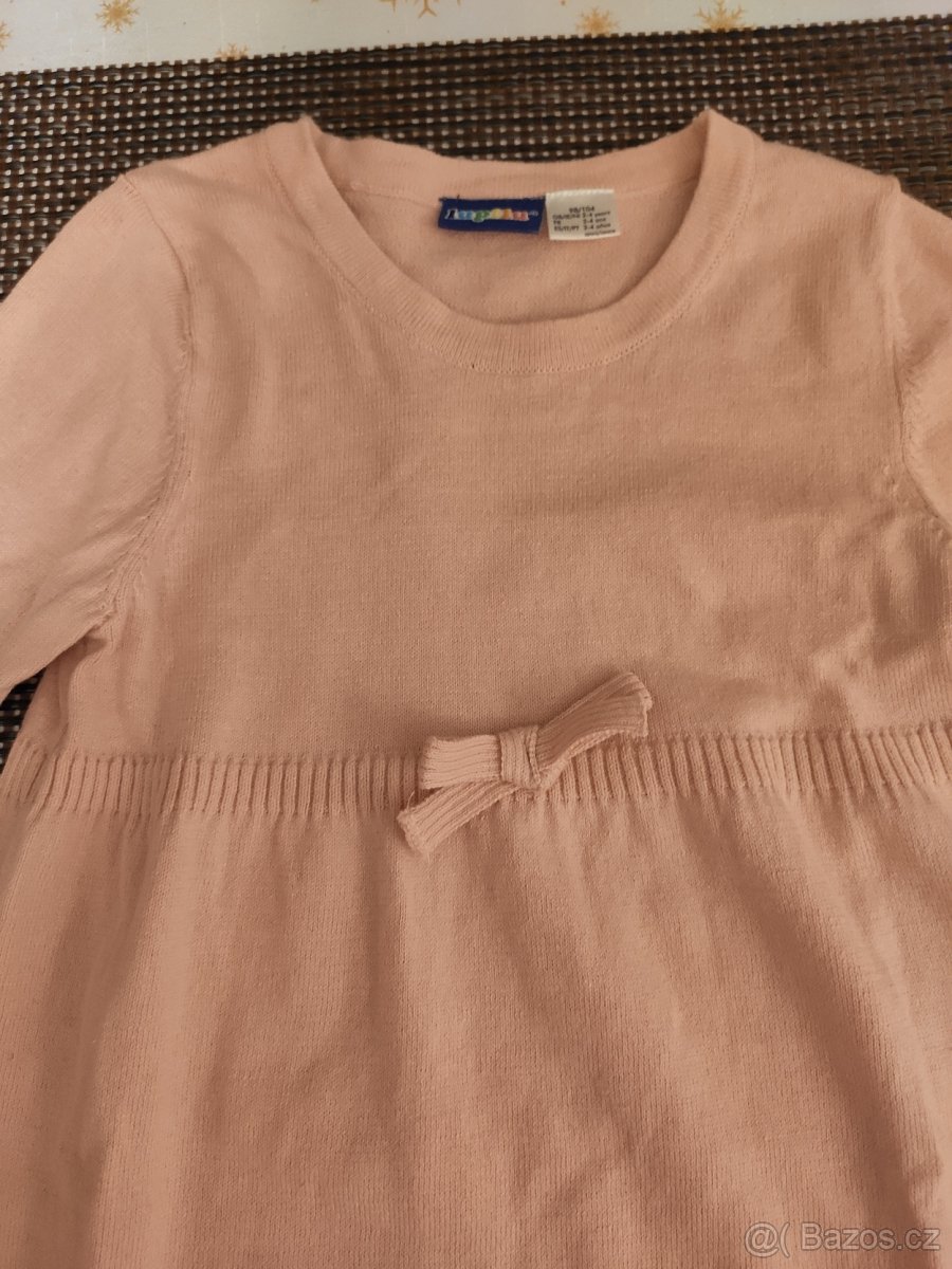 úpletové šaty s kabelkou - 2