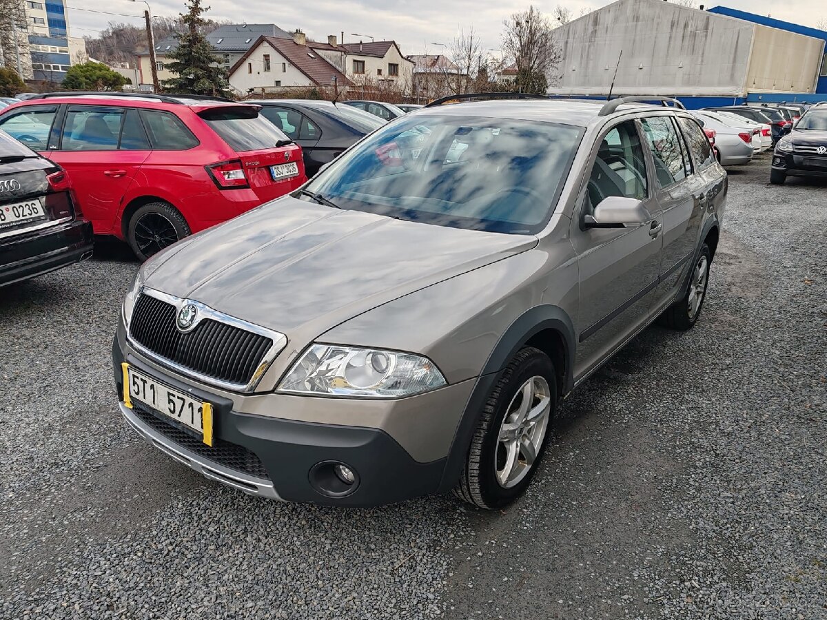 Škoda Octavia
2.0TDI scout - 2
