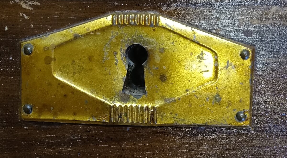 Kování na nábytek - 2