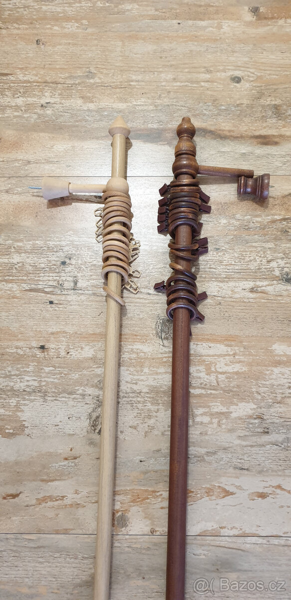 Dřevěná garnyž - 2