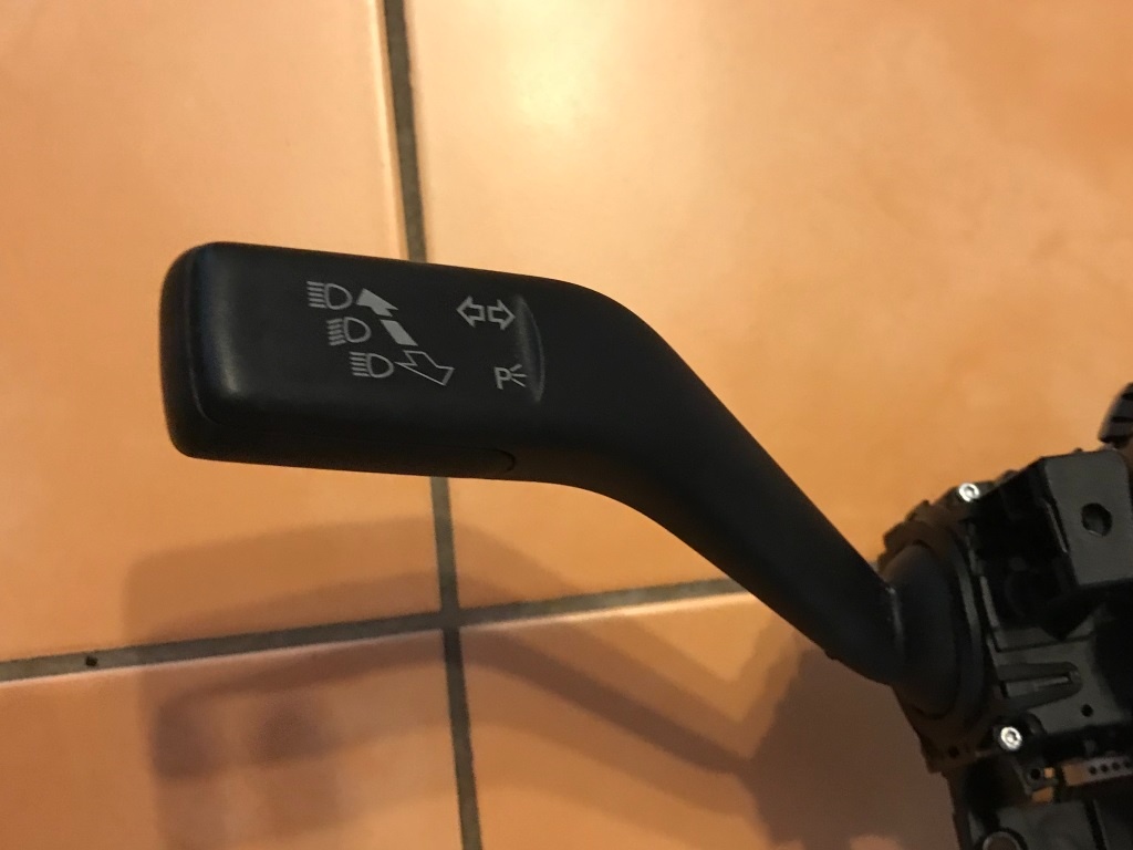 VW PASSAT B6 - 3C - 2005-2010 - páčky pod volant - 2