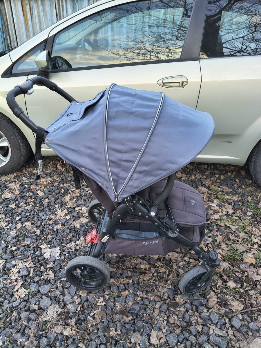 dětský kočárek - 2