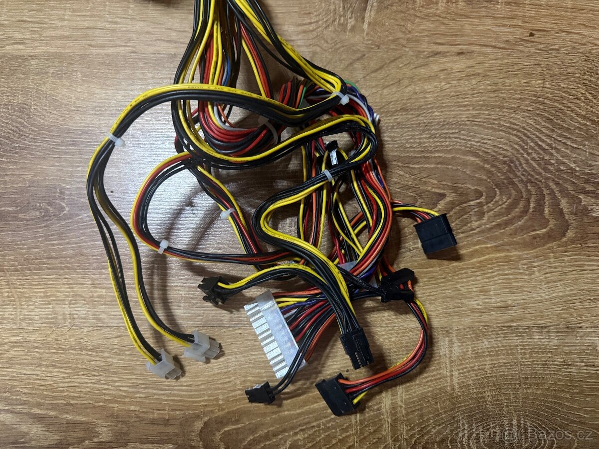 Seasonic 400W nemodulární - 2