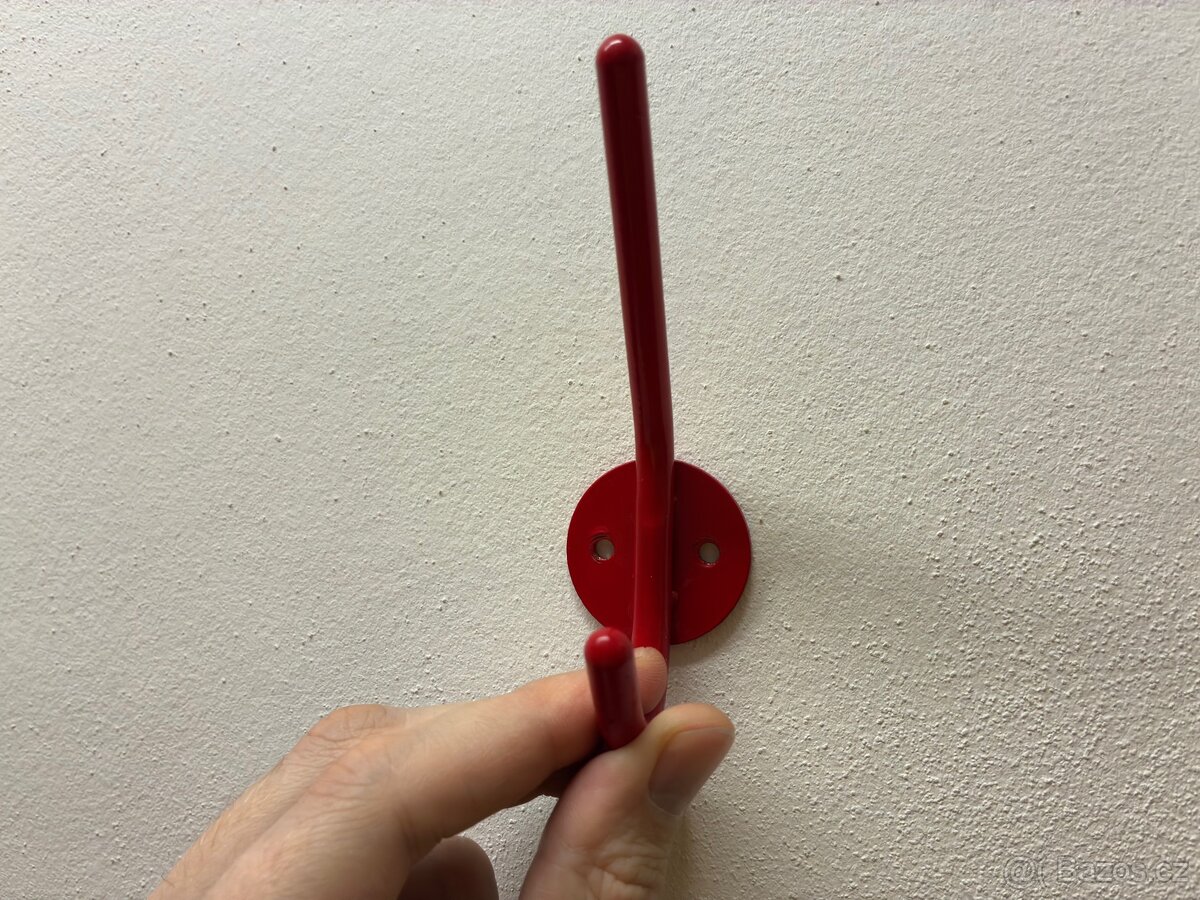 Kovové háčky – věšáky - 2