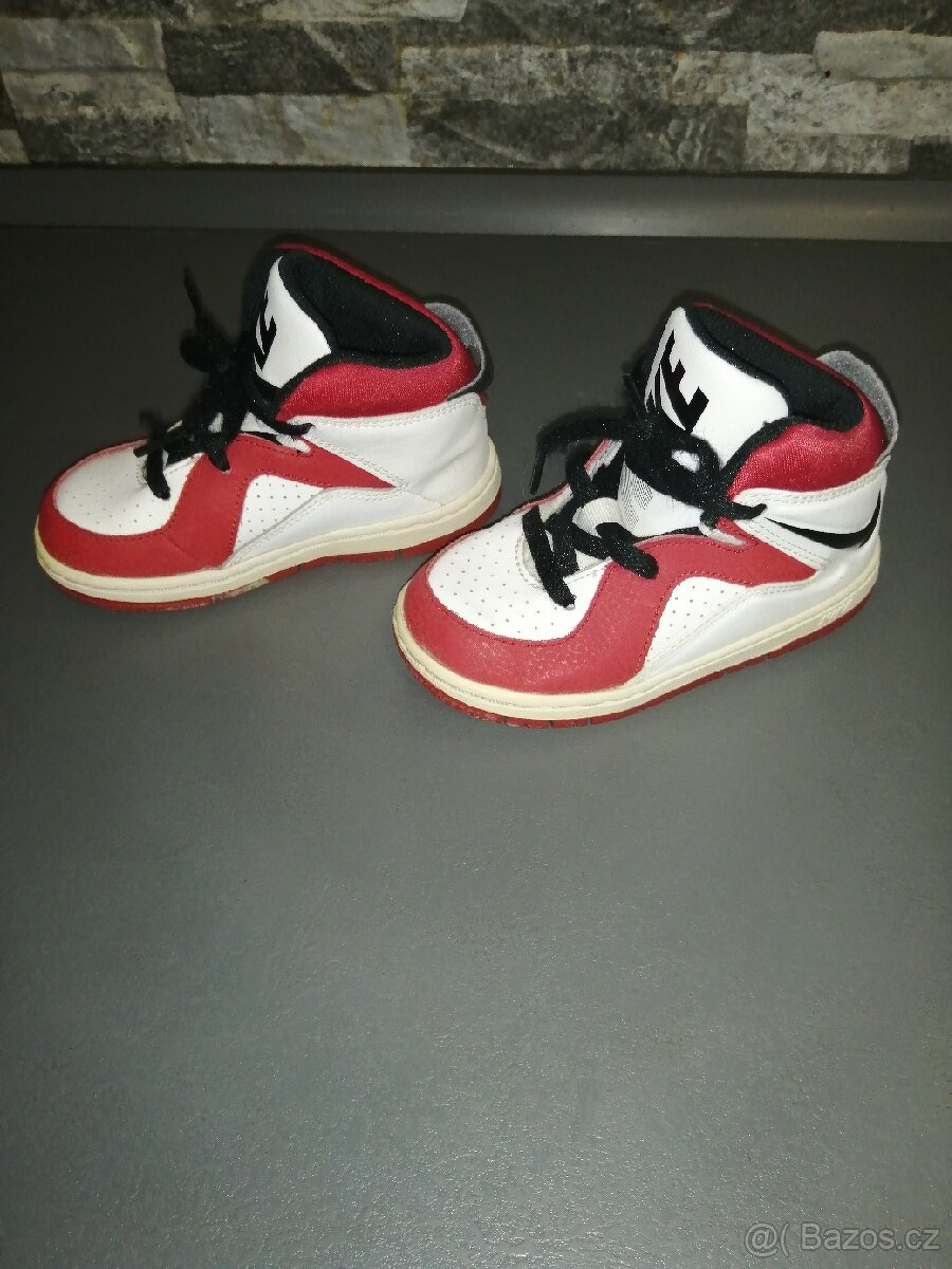 Dětské kotníčkové botičky Nike vel 25 - 2