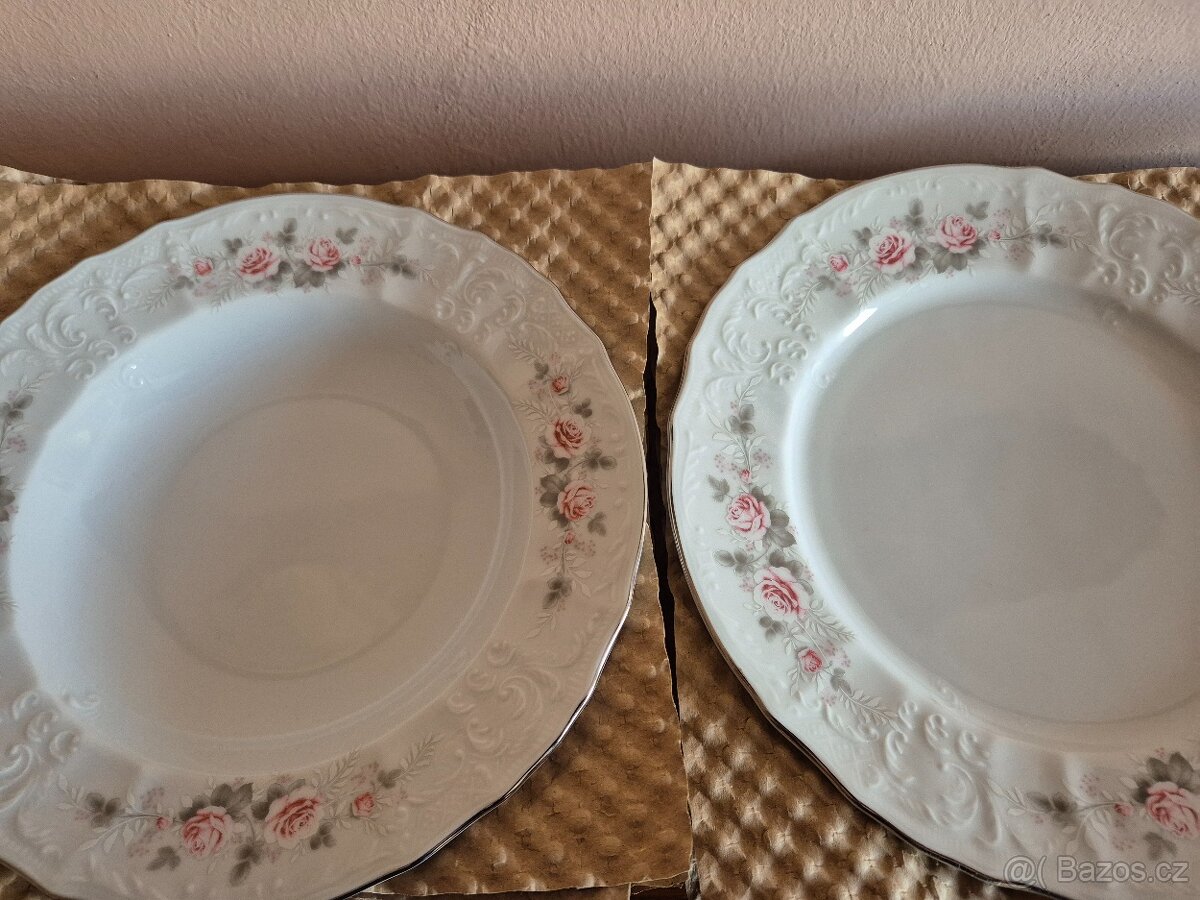 Talířová sada motiv růžičky Bernadotte - 2