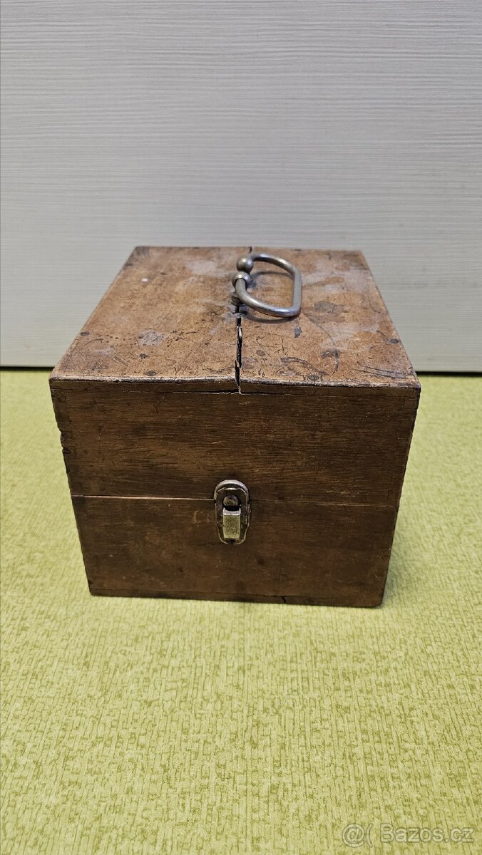 Přístroj pro elektroléčbu - 2