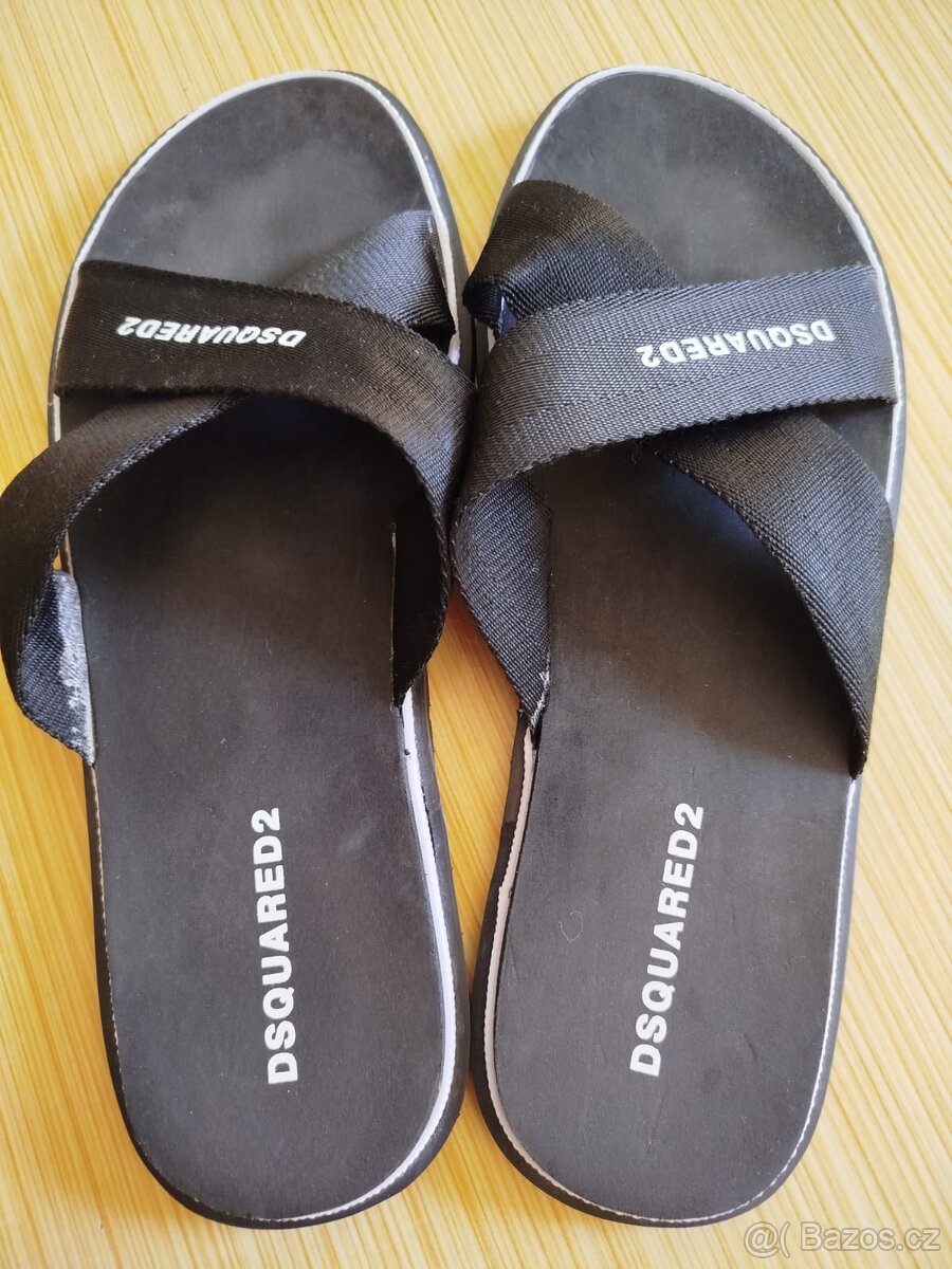 Pánské černé pantofle,zn.DSQUARED2, velikost 45 - 2