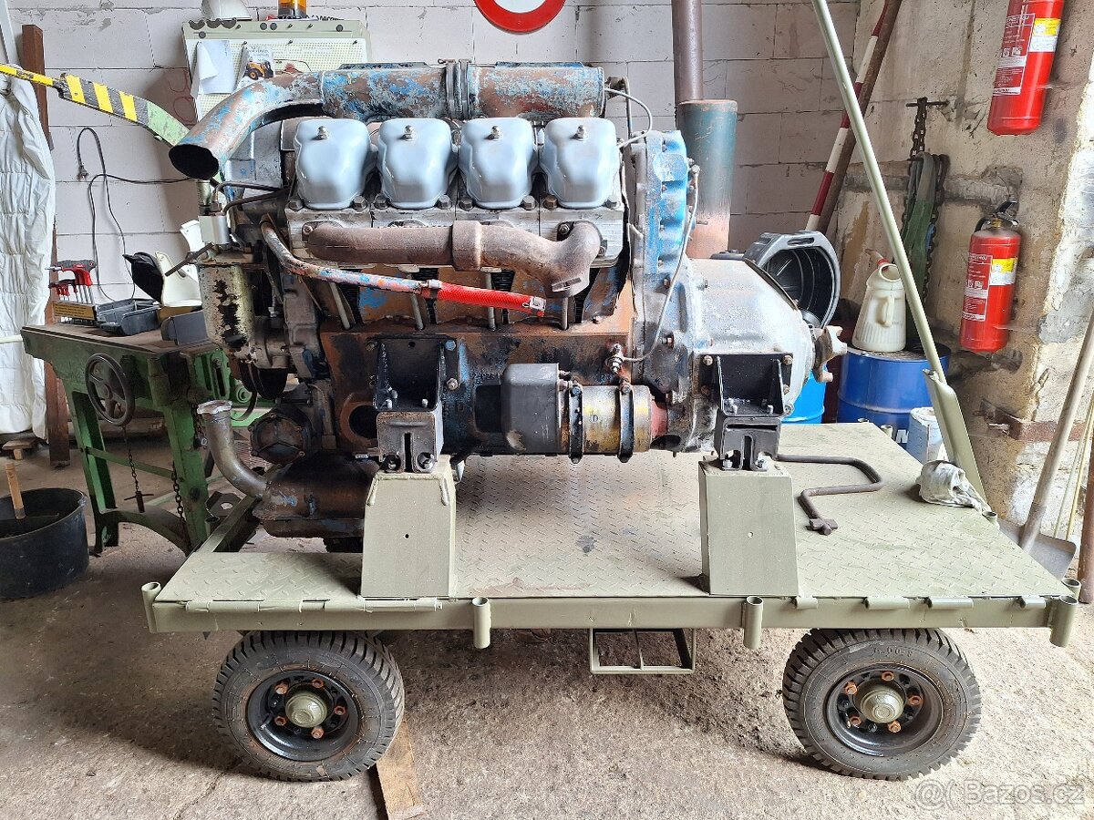 Prodám motor TATRA 148 8V - 2