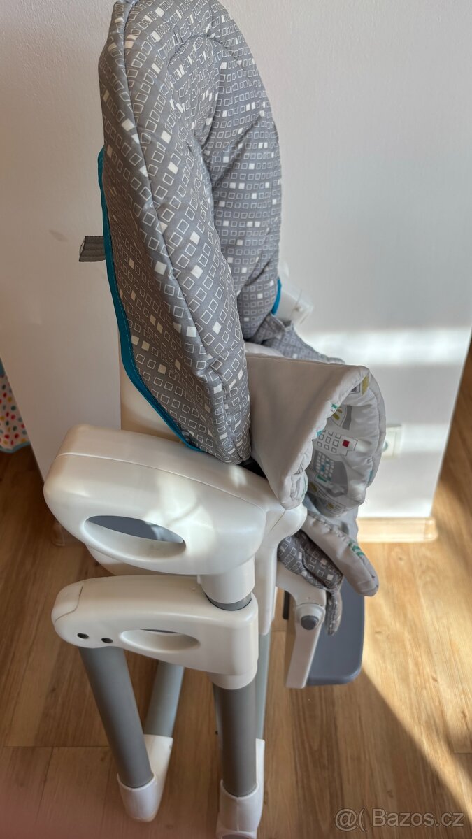 Jídelní židlička Joie - 2
