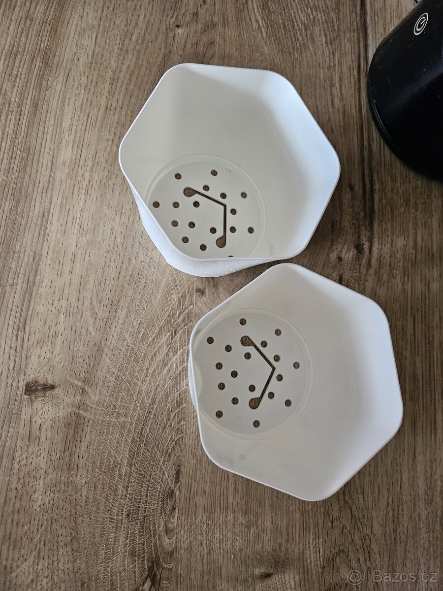 Samozavlažovací květináč 2ks - 2