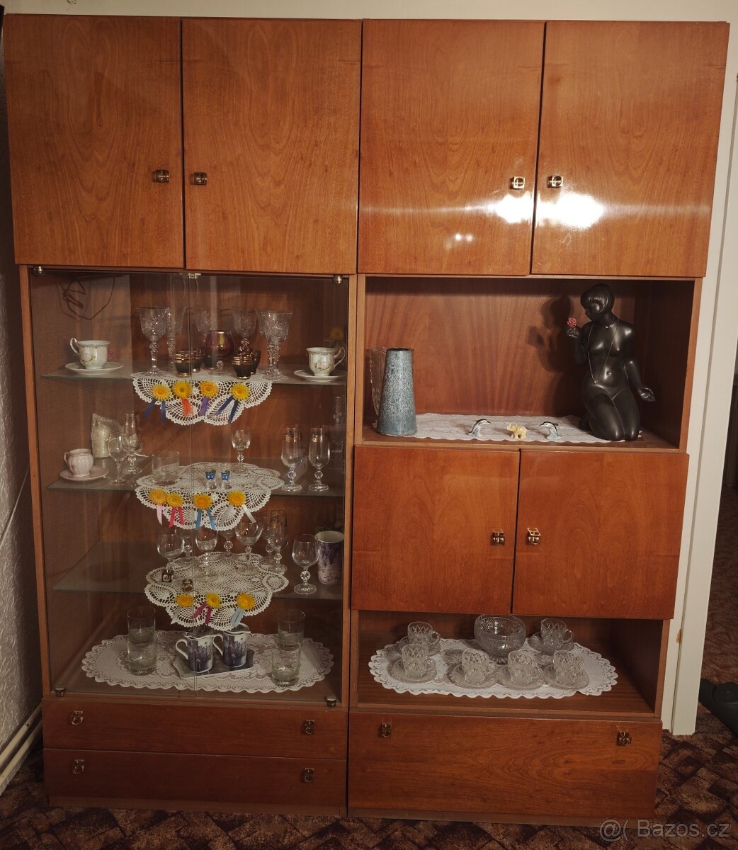 Obývací stěna - 2