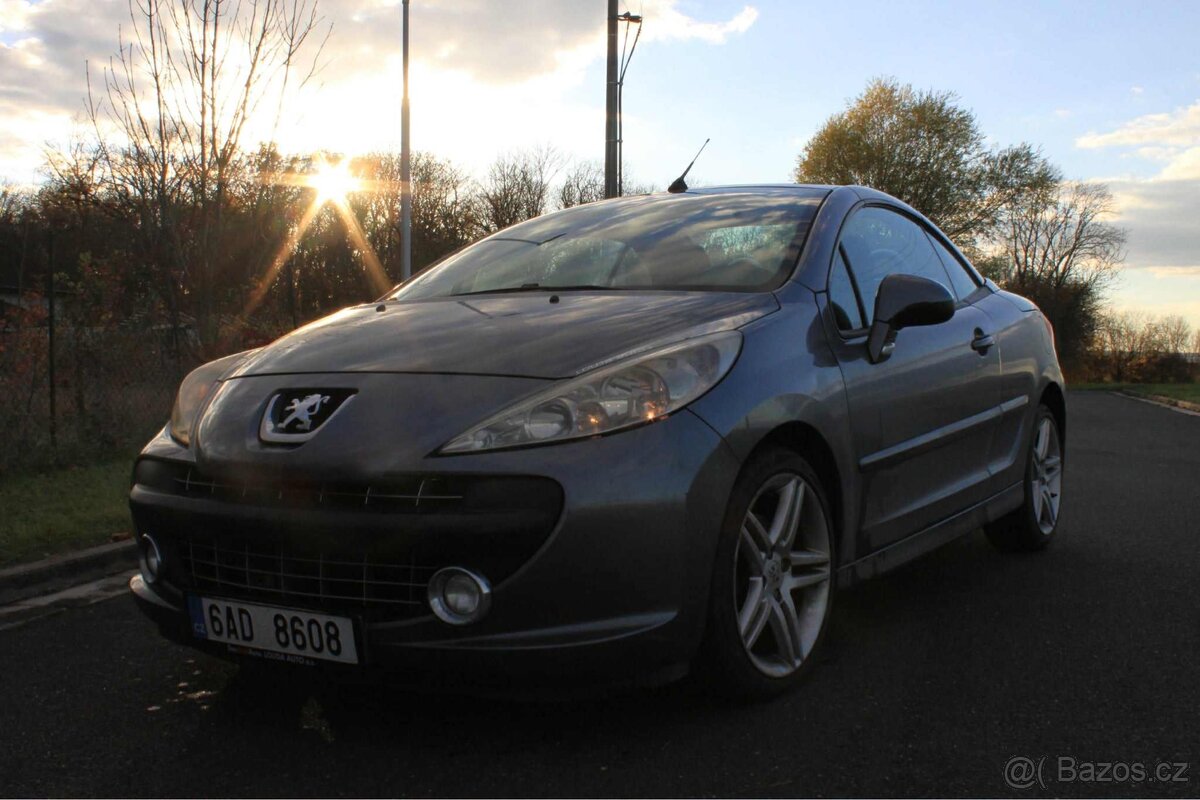 Peugeot 207CC (cabrio) - 2