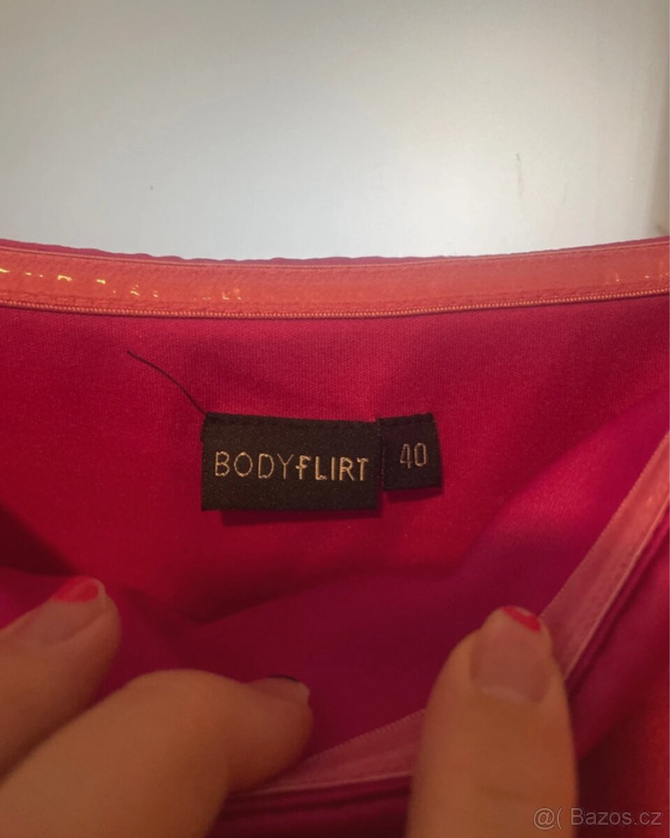 Šaty - růžové - 2