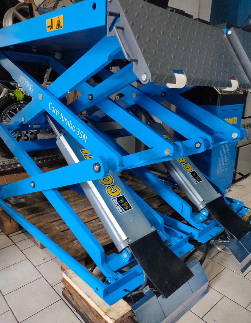 Nůžkový zvedák na podlahu, nosnost 3500KG - 2