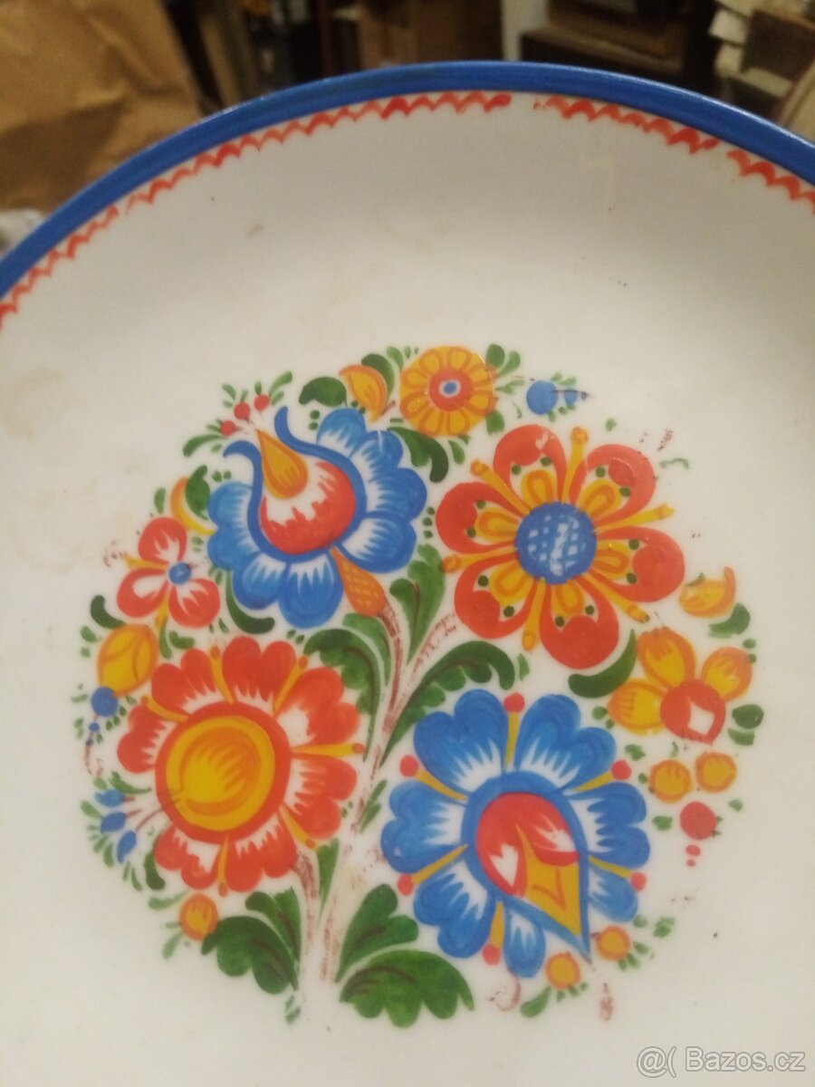 Porcelánový talířek malovaný - 2