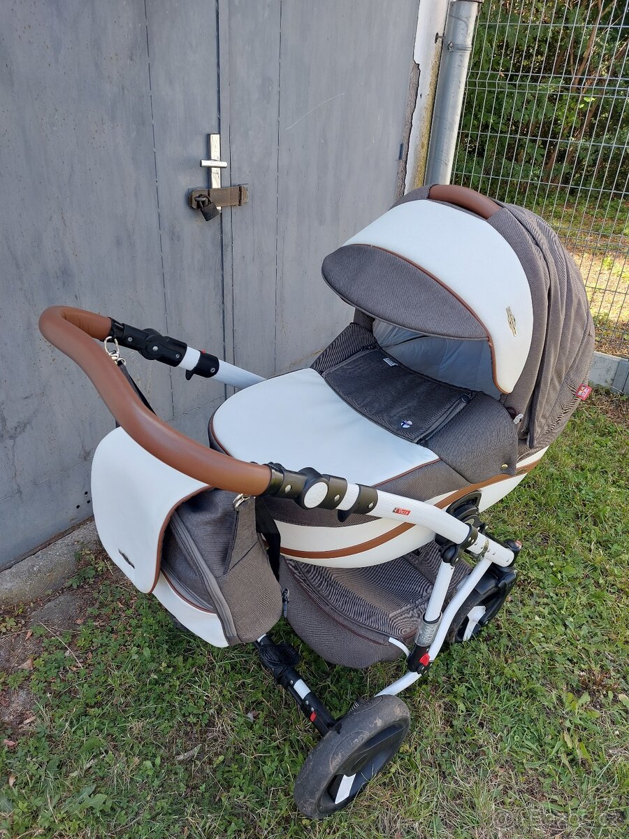 Prodám KOČÁREK 2 v 1 zn. Adamex Vicco - 2