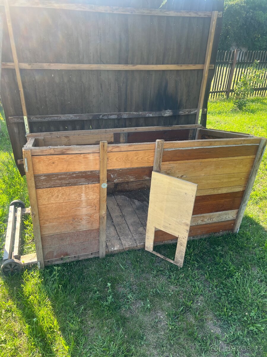 Pristresek pro drubez - 2