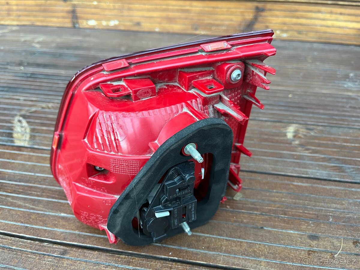 Pravá zadní svítilna Tiguan - 2