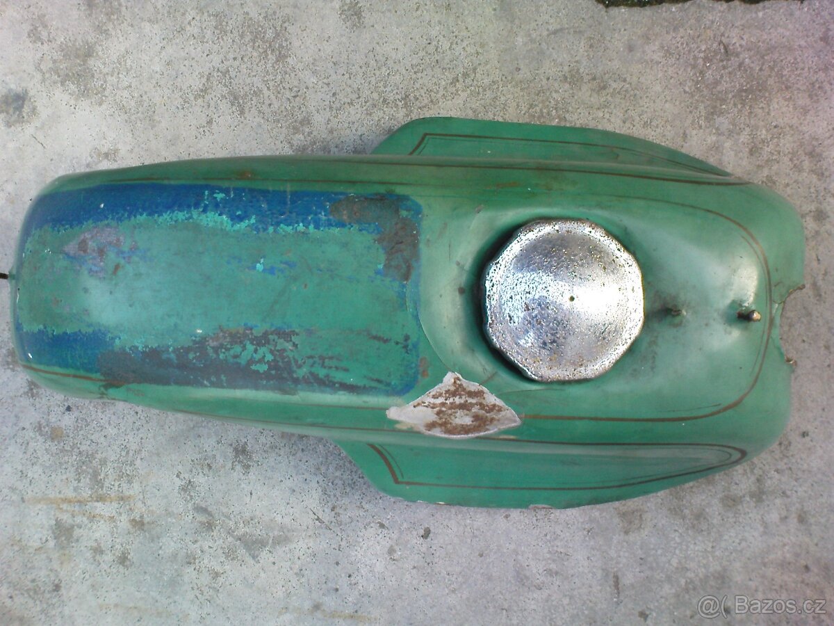 Palivová nádrž na závodní motocykl jawa čz - 2