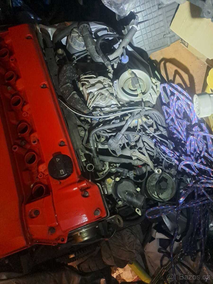 W124 300ce 24v motor - 2