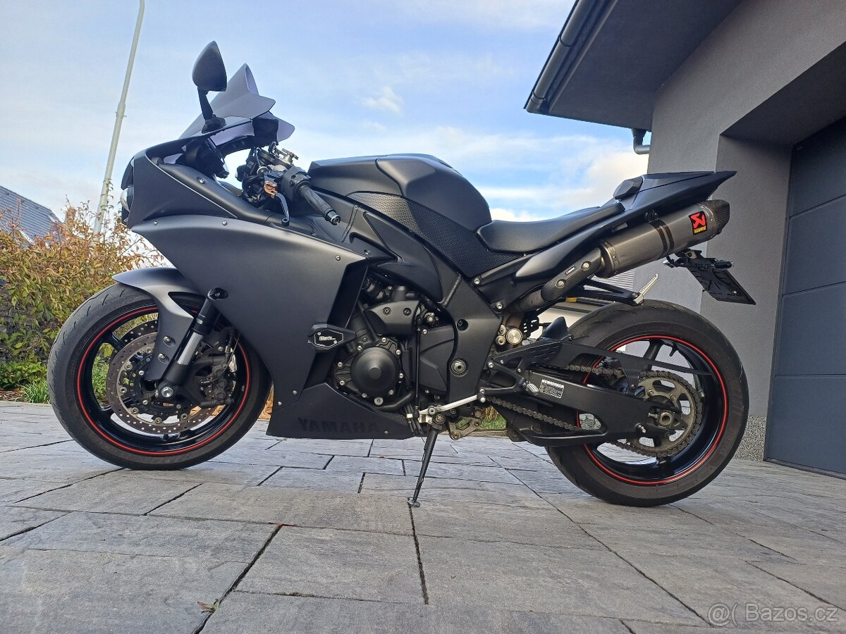 YAMAHA R1 - 2015 - 16.900km - 2