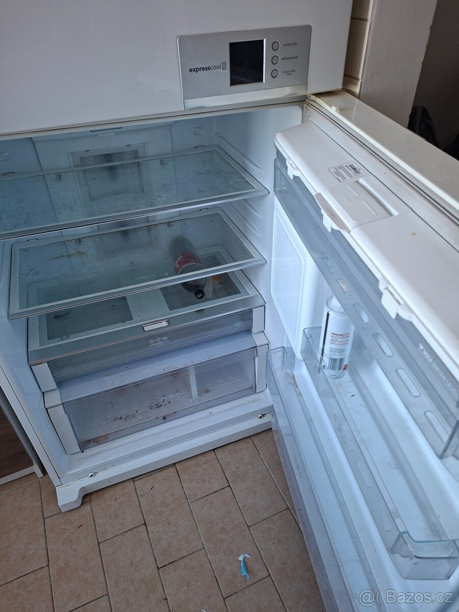 Americka lednice s mrazákem LG - 2