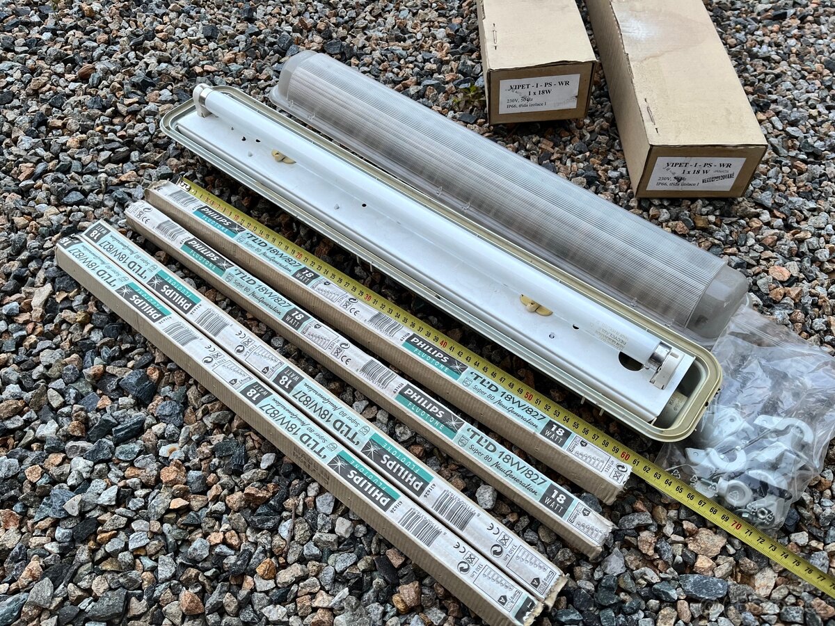 3 x klasická zářivka 60 cm - 2