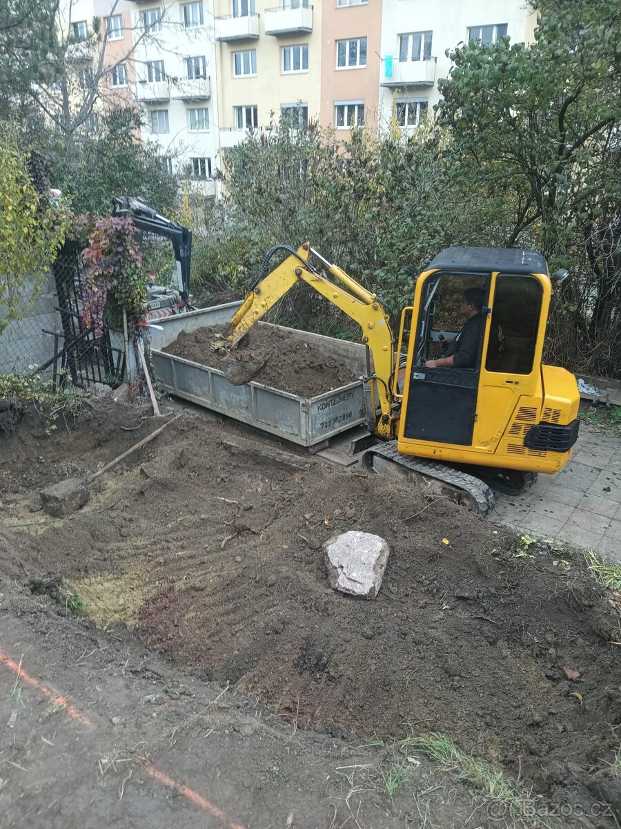 Zemní práce s kontejnery - 2