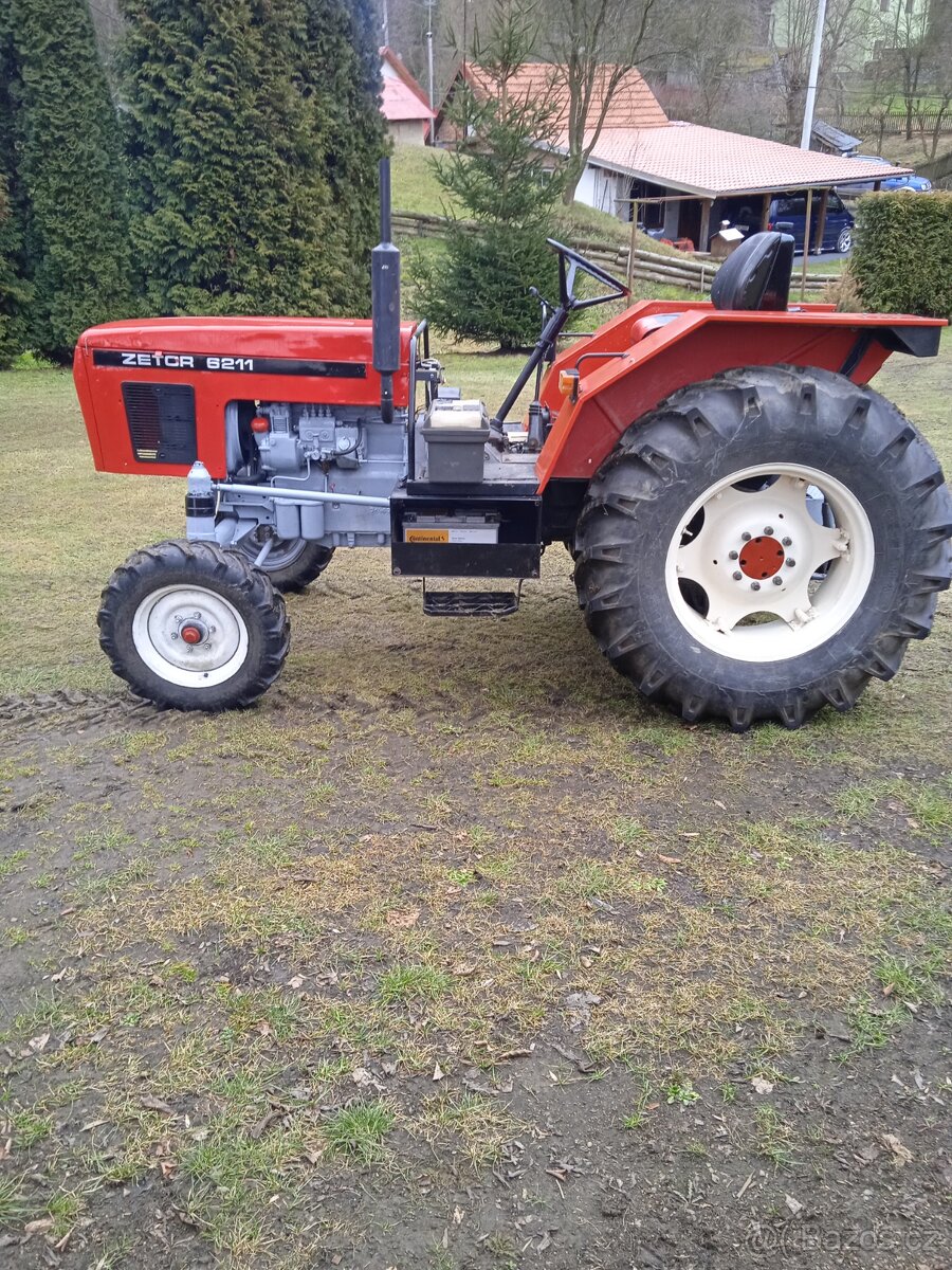 Traktor Zetor - 2