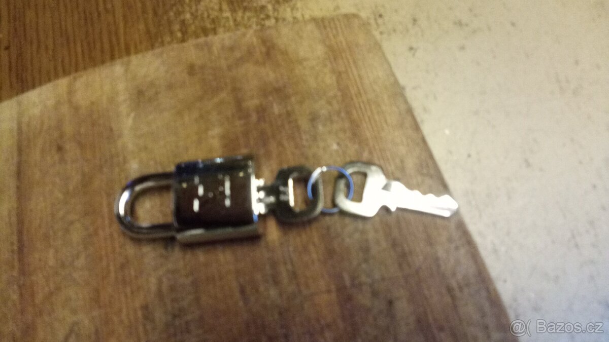 LV®️ zámeček tašky, kufru, kabelky - 2