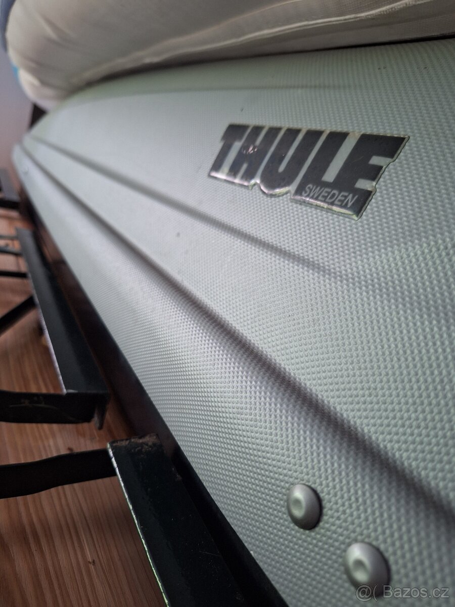 Prodám střešní box Thule - 2