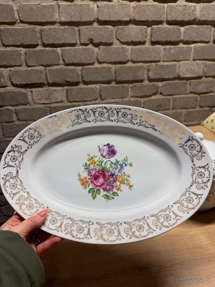 Servírovací tác MZ - 2