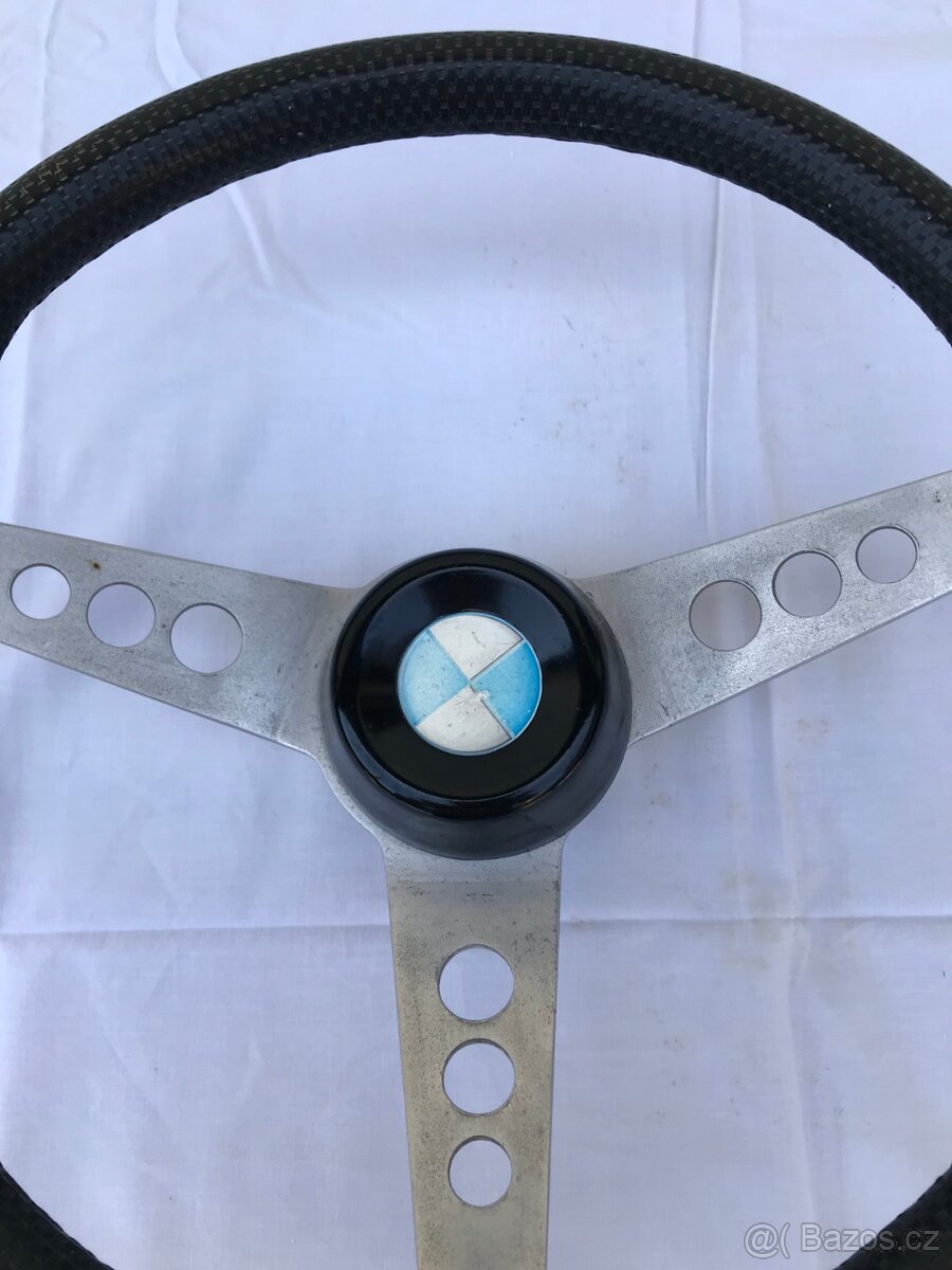 Sportovní volant SKODA 110R - 2