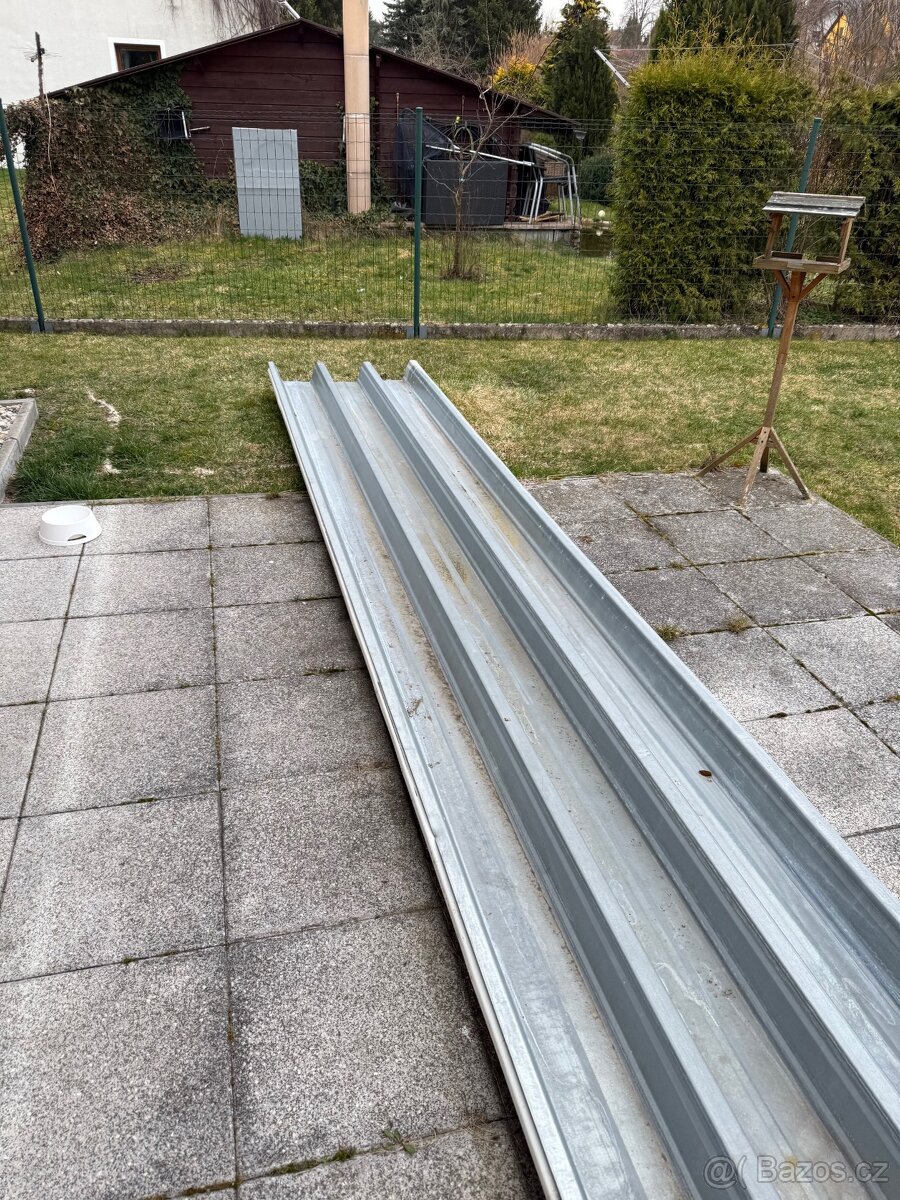 trapézové plechy 4 ks neprovrtano - 2