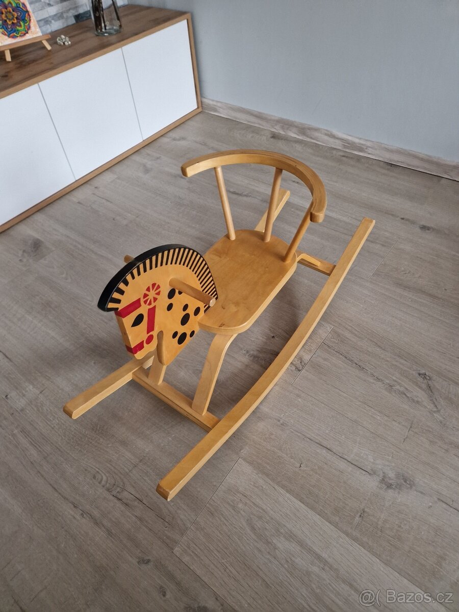 Dřevěný koník - 2