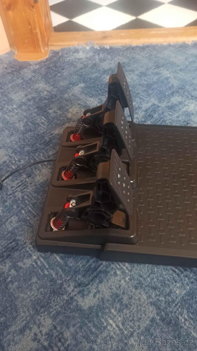 Sim racing pedály - 2