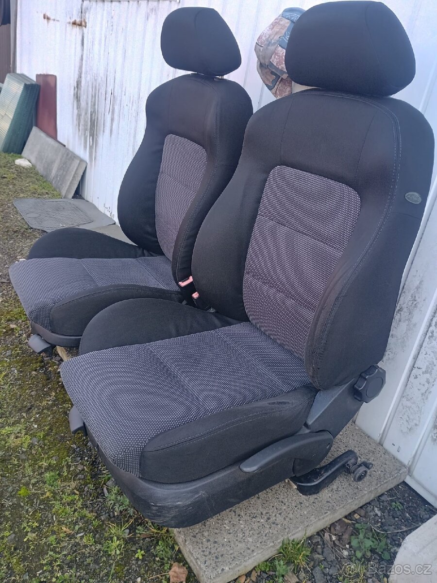 Sedačky Seat - 2