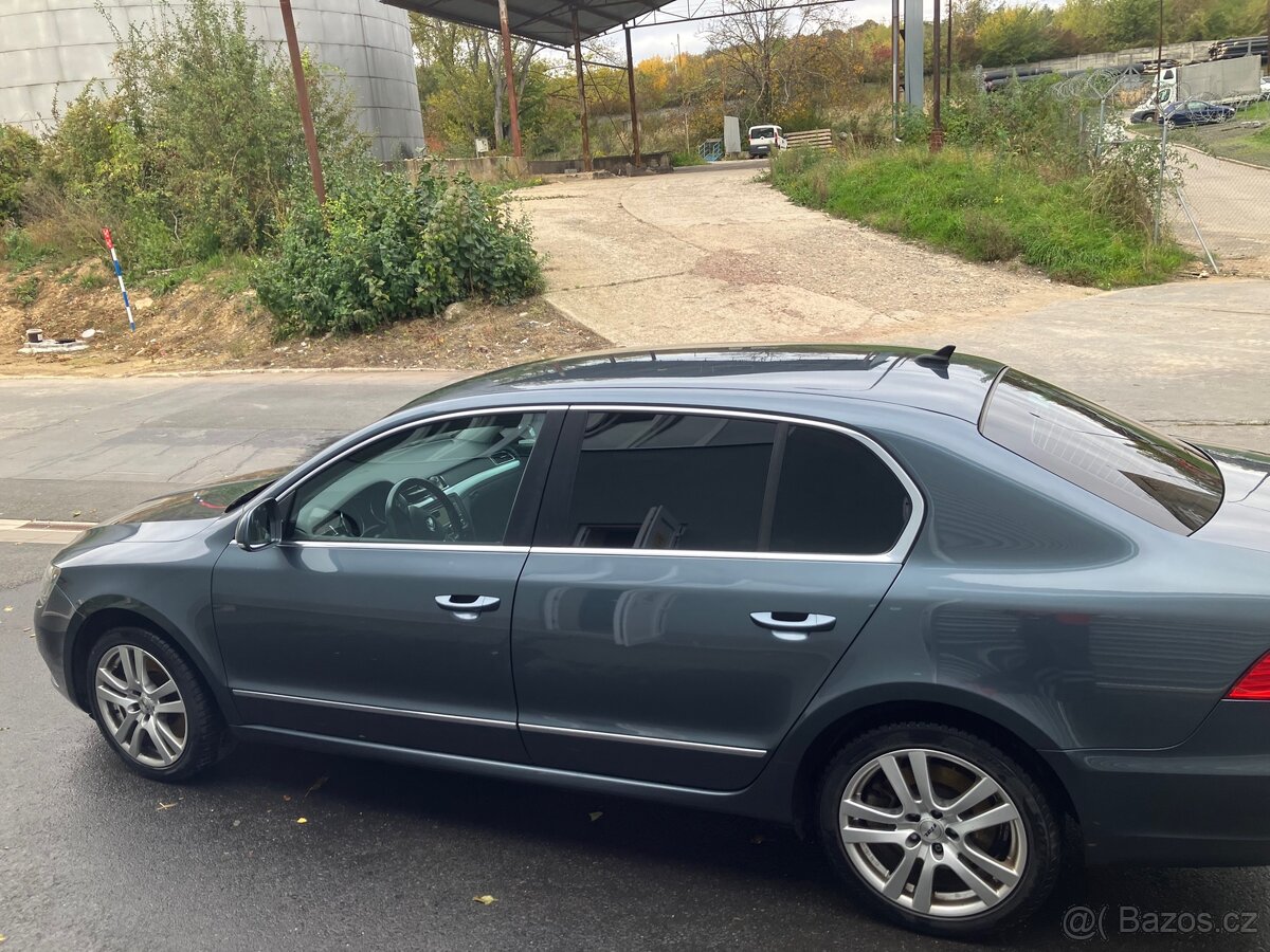 Škoda Superb 3.6 V6 191 KW 4x4 - 2