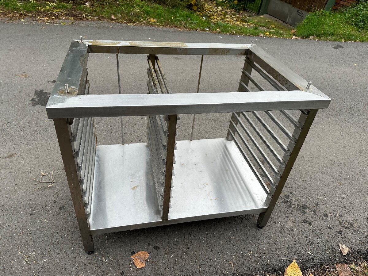 Podestavba pod konvektomat  MKN - 2