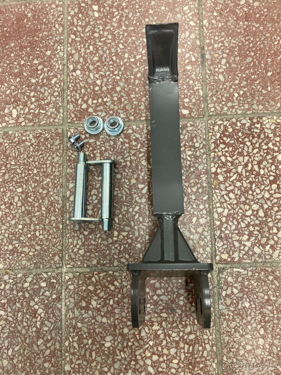 Rozrývací trn na minibagr - 2