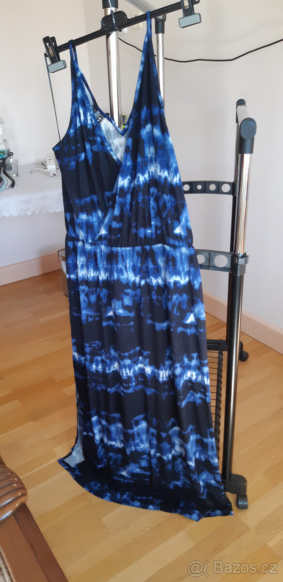 Damské lehké letní šaty na raminkach - 2