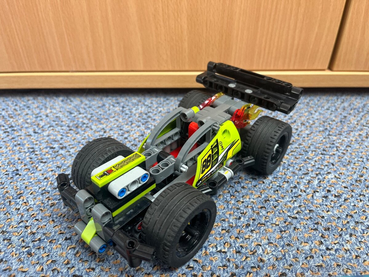 Lego technic 42072 - 2