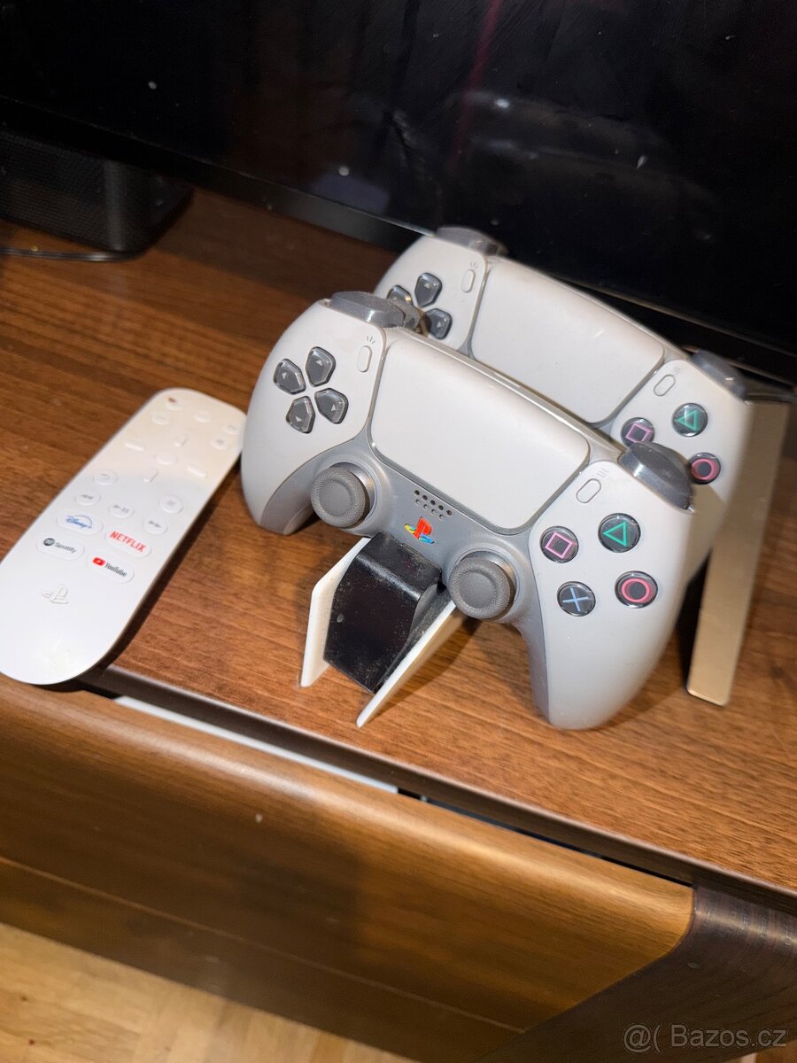 PlayStation 5- 30th Anniversary Limited Edition - 2