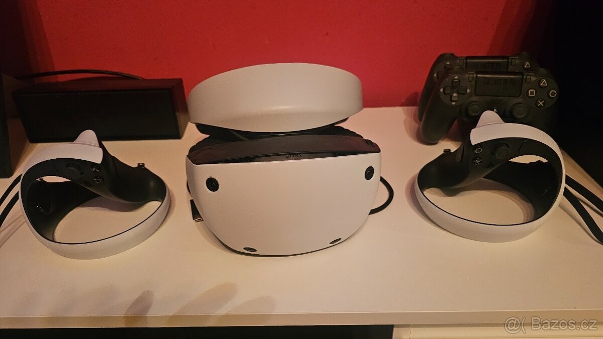 Playstation 5 vr2 top stav ..kompletni + stojanek a chranic. - 2
