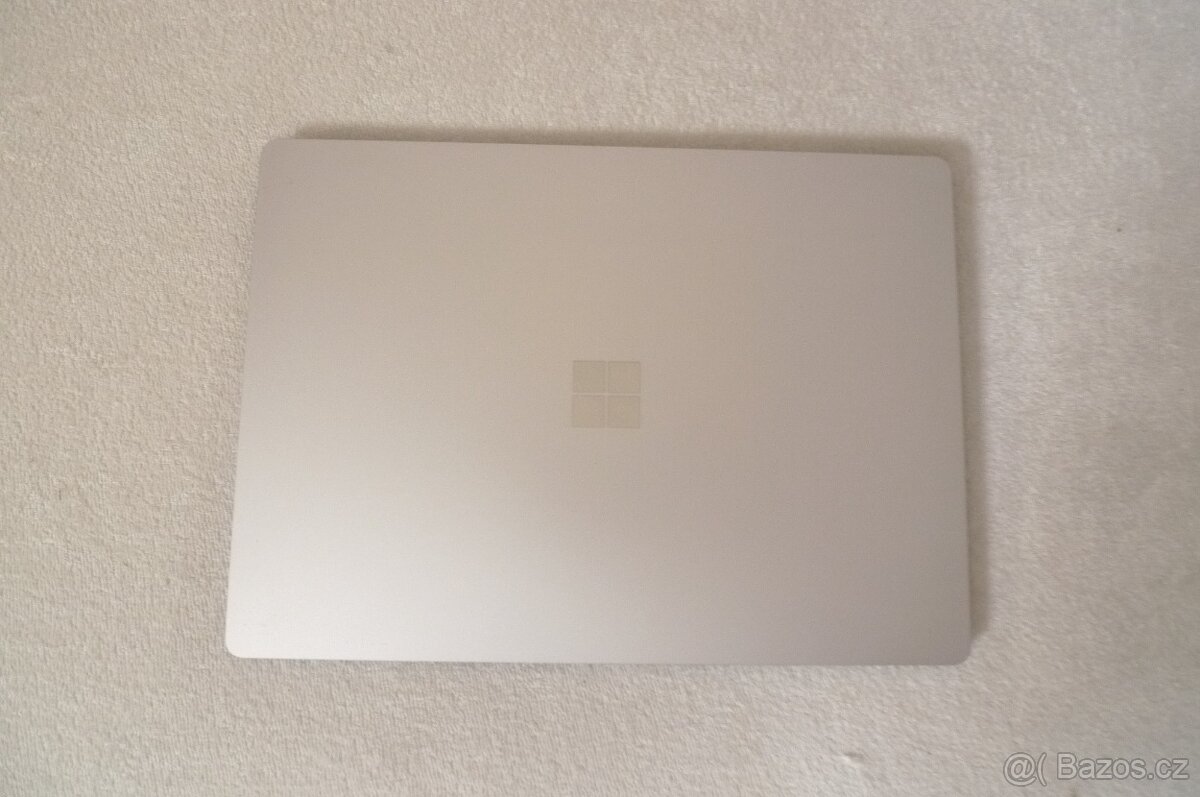 Microsoft Surface Laptop 5 8GB RAM/256GB - 2