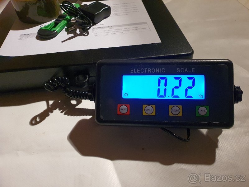 Balíková váha do 100 kg/10g 40x40 cm - 2